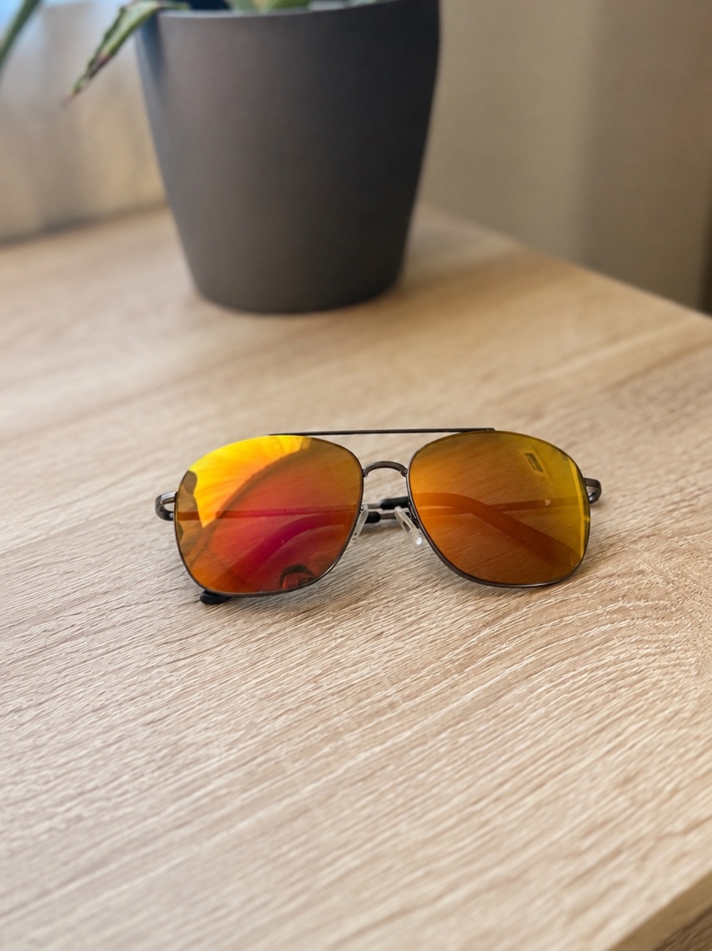 Men's Aviator Sunglasses with Orange Mirrored Lenses